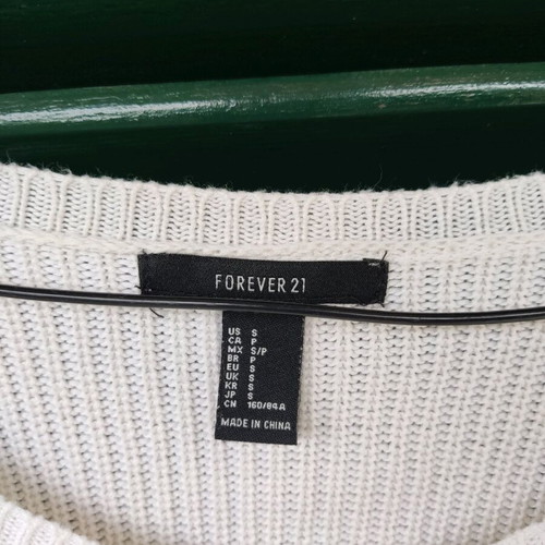 Forever 21 white knit crop top blouse size S used