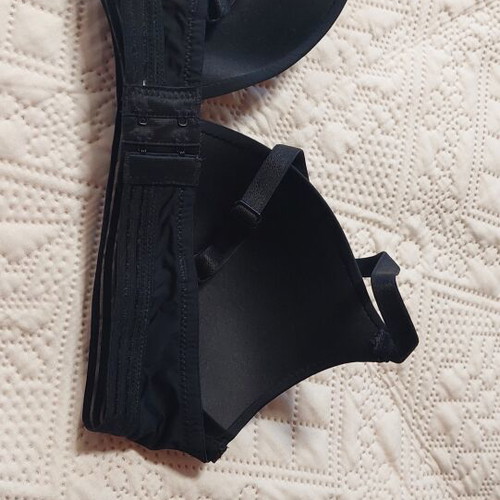 Bra 75A black like new, comfortable without underwire