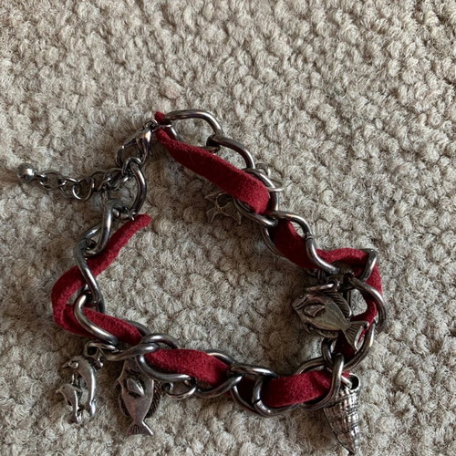 Bracelets set like new (faux bijoux)