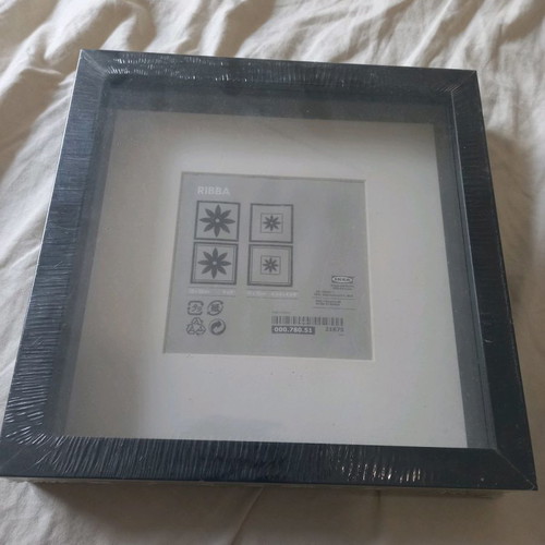 Digital photo frame new, opened packaging, missing stand