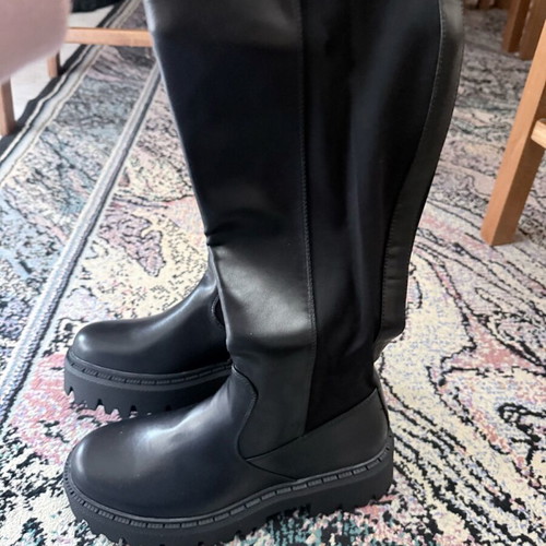 Luigi black boots new, size 41