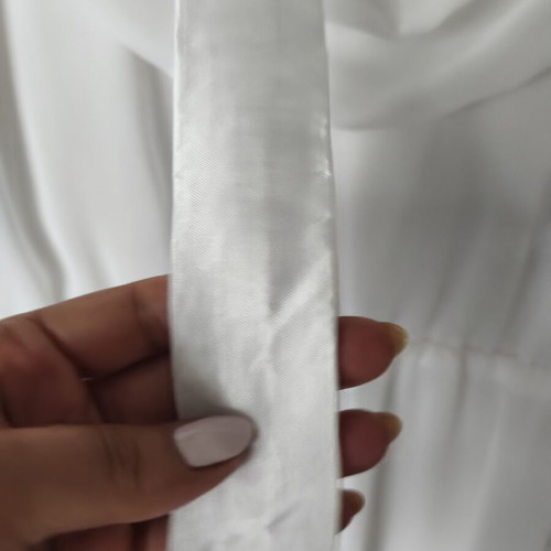 Vintage white dress like new with back design