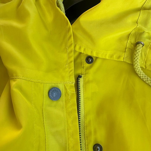 Sarah by Sarah Lawrence windbreaker like new, size 42, yellow