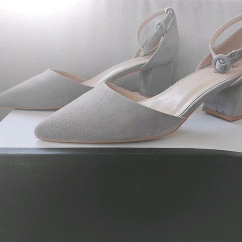 RAID suede gray pumps size 42 like new