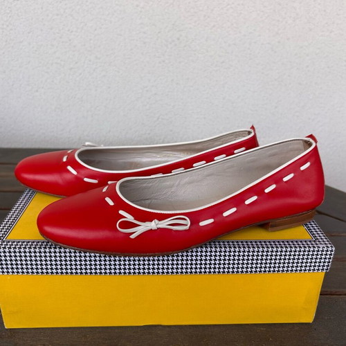 Vasilis Zoulias red leather ballet flats size 39.5 like new