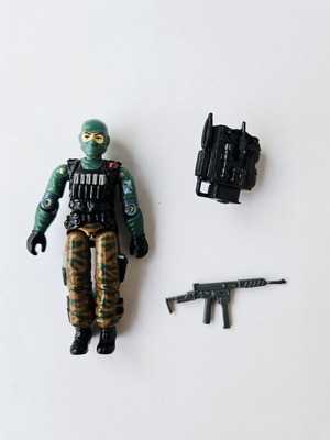 Gijoe Beachead φιγούρα μεταχειρισμένη με όπλο και σακίδιο