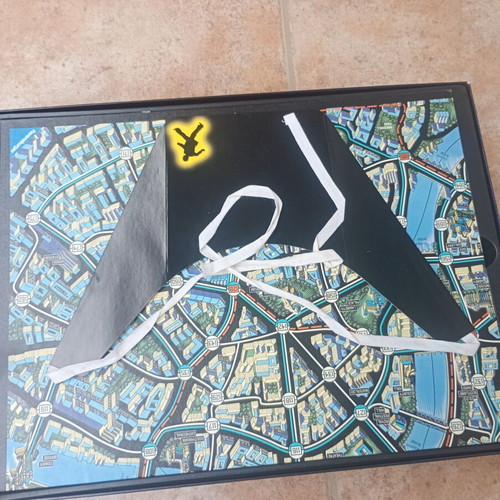Scotland Yard Night Edition 1996 board game used