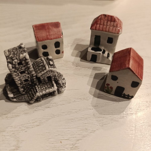 Clay miniature houses like new, charming decoration