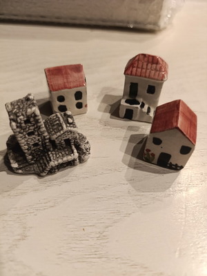 Clay miniature houses like new, charming decoration