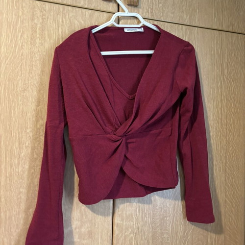 Attrattivo burgundy blouse size S used