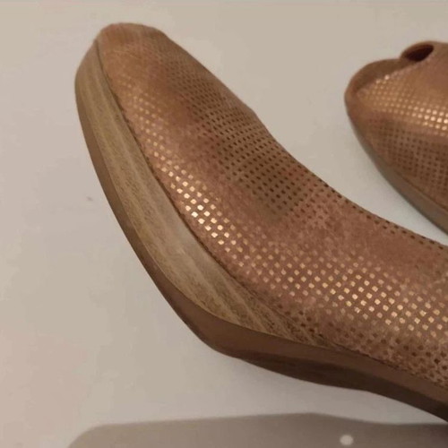 Marco Tozzi peep toe shoes like new, size 41, beige gold