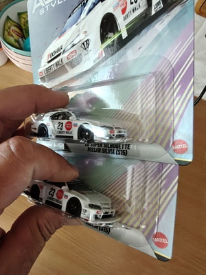 Hot Wheels Nissan Silvia S15 new