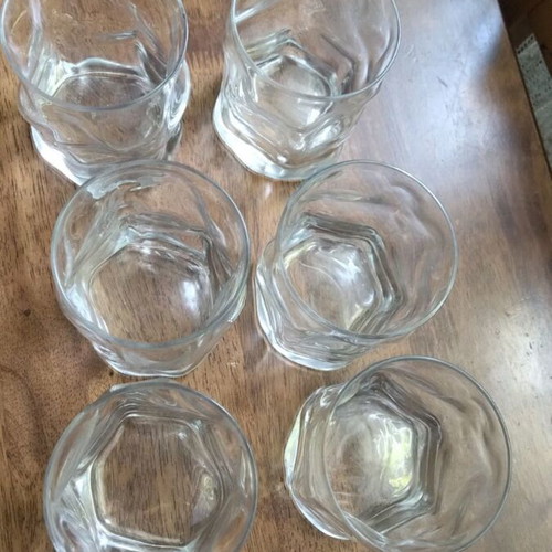 Aisberg Glasses set of six like new with bamboo serving tray