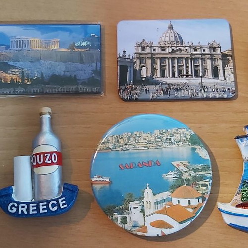 Magnets unused, pack of 7 from Greece, Netherlands, Italy, Albania