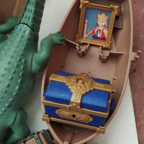 Vintage Playmobil Pirate Island SuperSet 4136 and Accessories