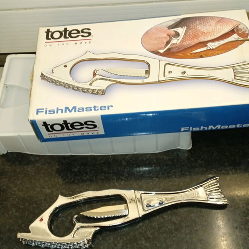 Fish cleaning tool like new