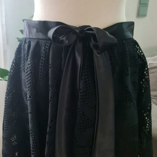 Handmade winter clothes like new, pack of 23, black