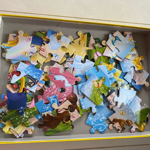 Disney Princess Puzzle Lisciani used, 60 pieces