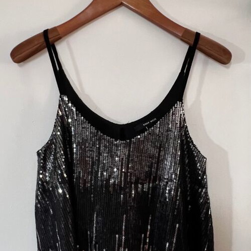 Sequin top like new, XS to Small, black and silver