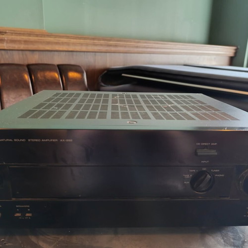 Yamaha stereo amplifier