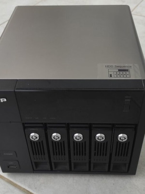 QNAP TS-559 Pro+ NAS used with 8TB storage and 2 WD RED 4TB drives
