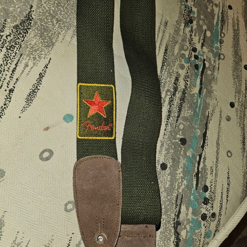 Fender guitar strap unused, khaki color