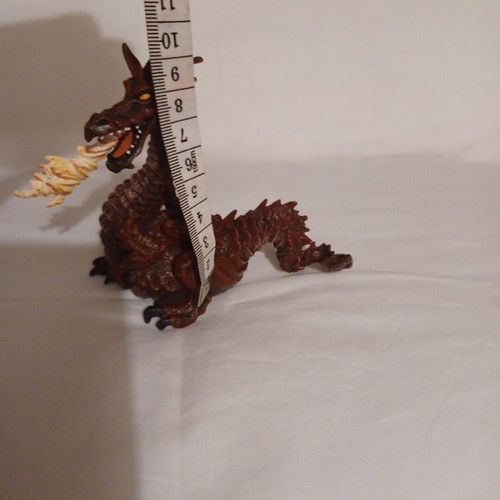 Dragon figure like new