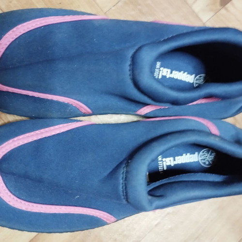 Children's beach shoes new price!