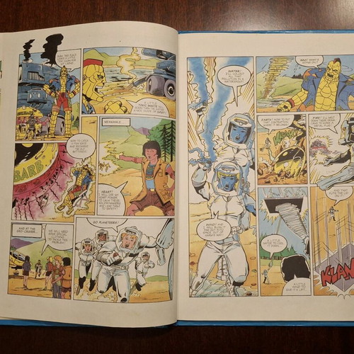 Captain Planet Annual 1993 and Power Book set like new