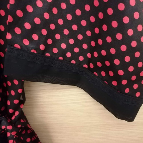 Silk Kimono Robe like new, black and burgundy red