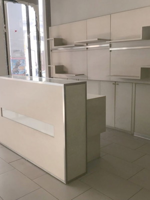 Counter desk like new with drawers 1.8x0.85x1.15 meters