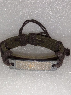 Leather Bracelet with Stainless Steel Padre Nuestro Plate like new