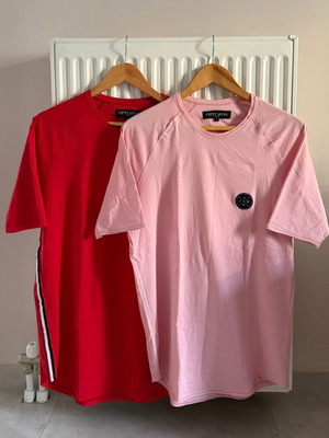 Tshirt 50 Ways No Medium combo pack 2x like new, cotton