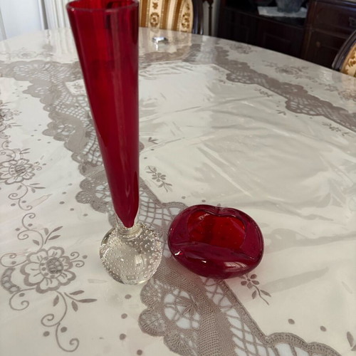 Murano vase and ashtray set like new in red color