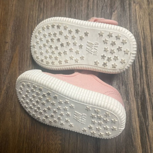 H&M baby shoes and white ballerinas like new, pack