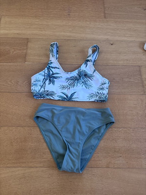 Teen swimwear set, size 13 years