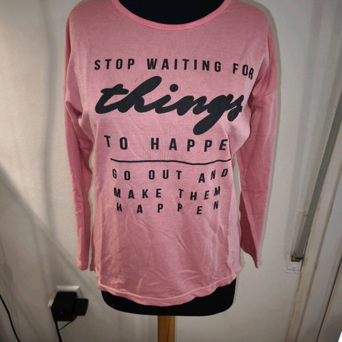Pink pullover used, size M