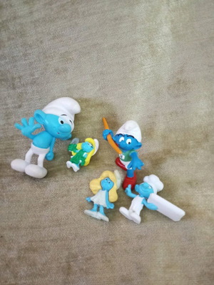 Peyo Smurf figures pack used