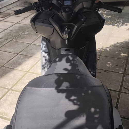 Kymco X-Town 300i scooter like new, black, 2020