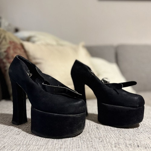 Black high heels used, size 38, 14 cm heel