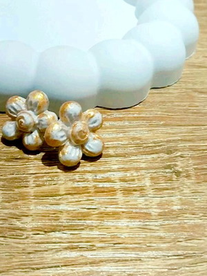 Handmade stud flower earrings made of cold porcelain, new