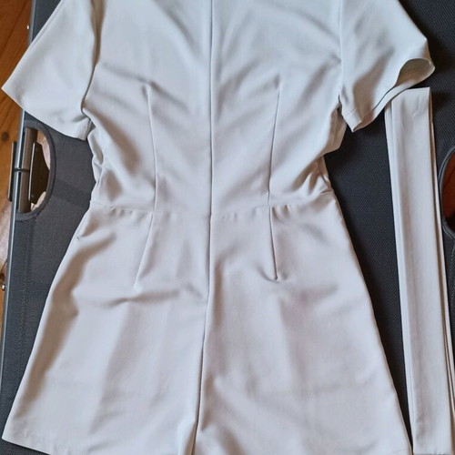 Toi&Moi one-piece with shorts and belt new, light gray