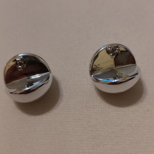 Silver ball-shaped earrings made of stainless steel new
