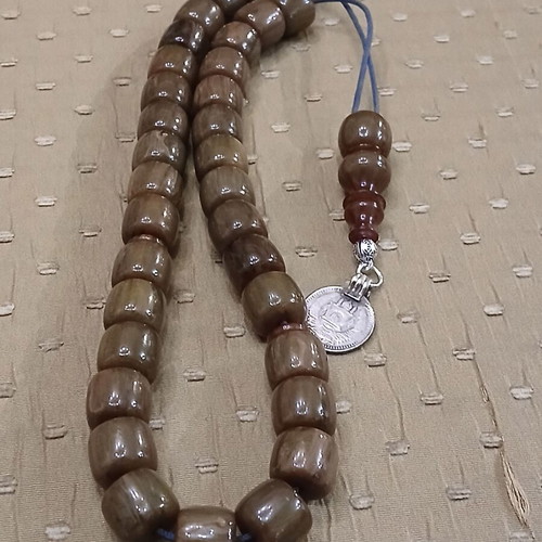 Bakelite komboloi worry beads, marble type, 33 beads