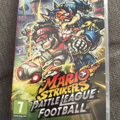 Mario Strikers Battle League Football Switch game like new
