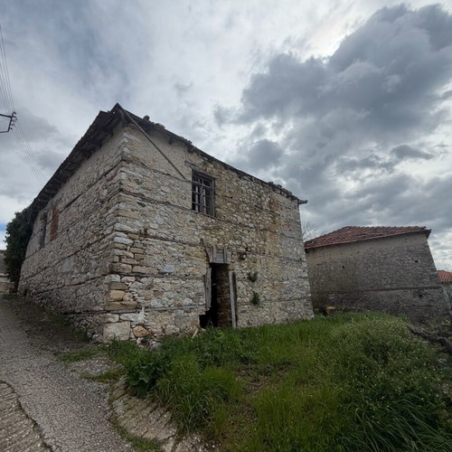 Stone house with view in Serres village, Anastasia