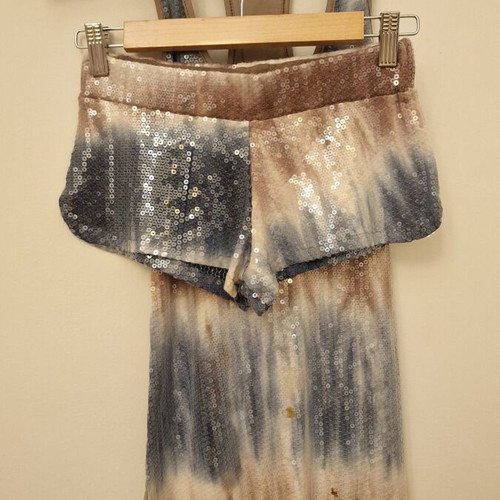 Set blouse and shorts like new, beige and blue, size Small