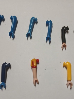 Playmobil χέρια μεταχειρισμένα, σε πολύ καλή κατάσταση