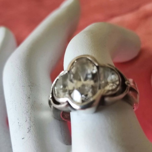 Silver ring 925 with Swarovski, like new, vintage style, size 15(55)