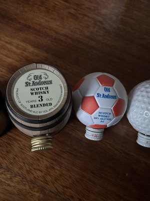 St Andrews whisky miniature bottle set, empty, collectible